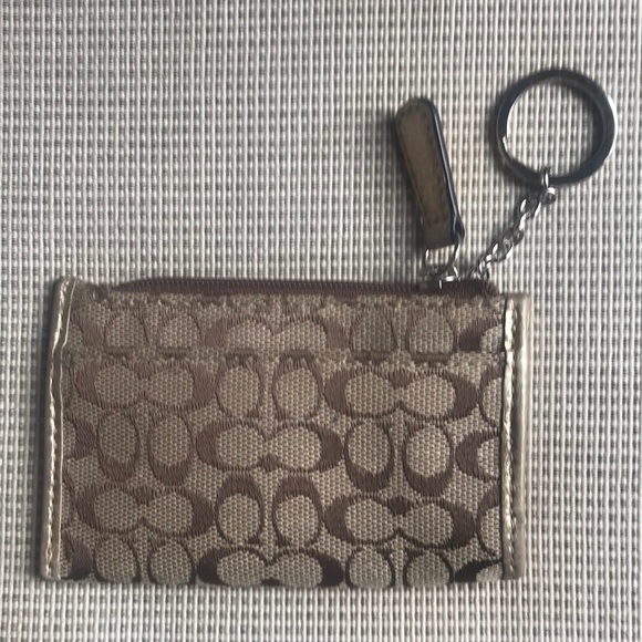 COACH Zip Card Case - Picture 1 of 5